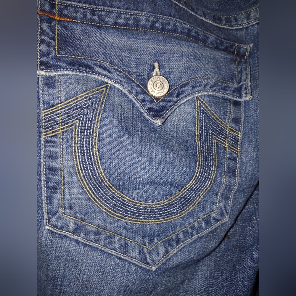 True Religion Distressed Blue Jean Shorts - Picture 12 of 13